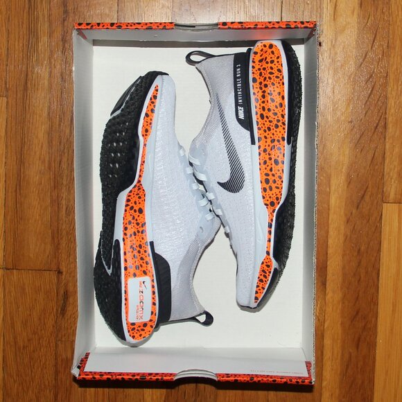 Nike ZoomX Invincible Run 3 Flyknit Running Womens 7.5 Olympic Safari - Picture 7 of 7